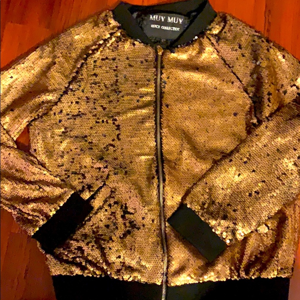 Women’s sequin jacket